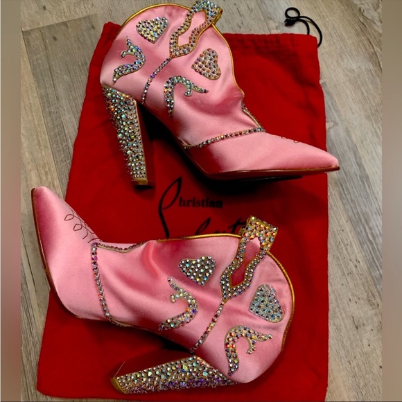CL Satin pink booties - Picture 4 of 7